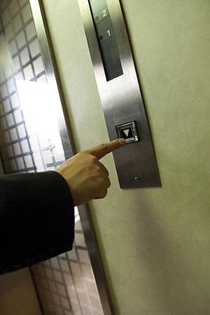 付属部品の充実した４人用ロッカーもOK